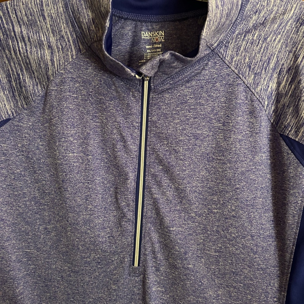 Danskin XXL quarter zip performance yoga pullover - Picture 6 of 6